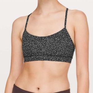 Lulu Flow Y Bra *Nulu White Black 6